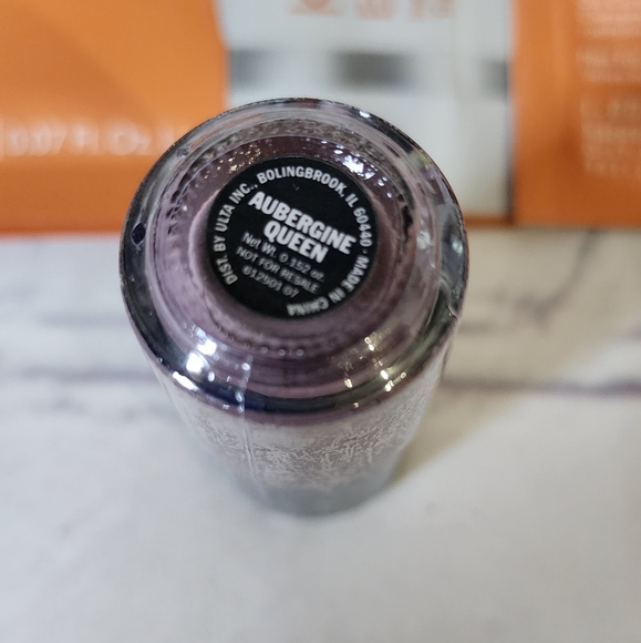 Bundle of Goodies - Picture 3 of 10